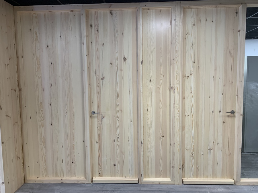 MAMPARA CIEGA ACCESO LAVABOS