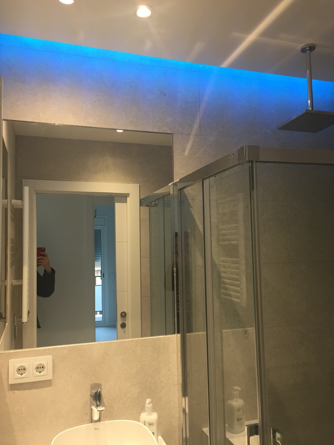 MAMPARA CRISTAL Y ALUMINIO