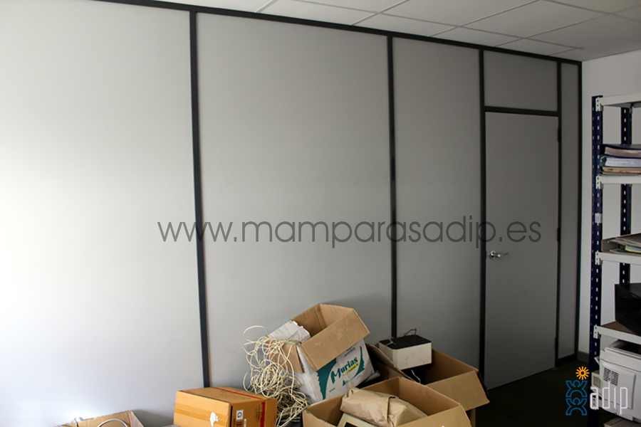 Mampara de almacén