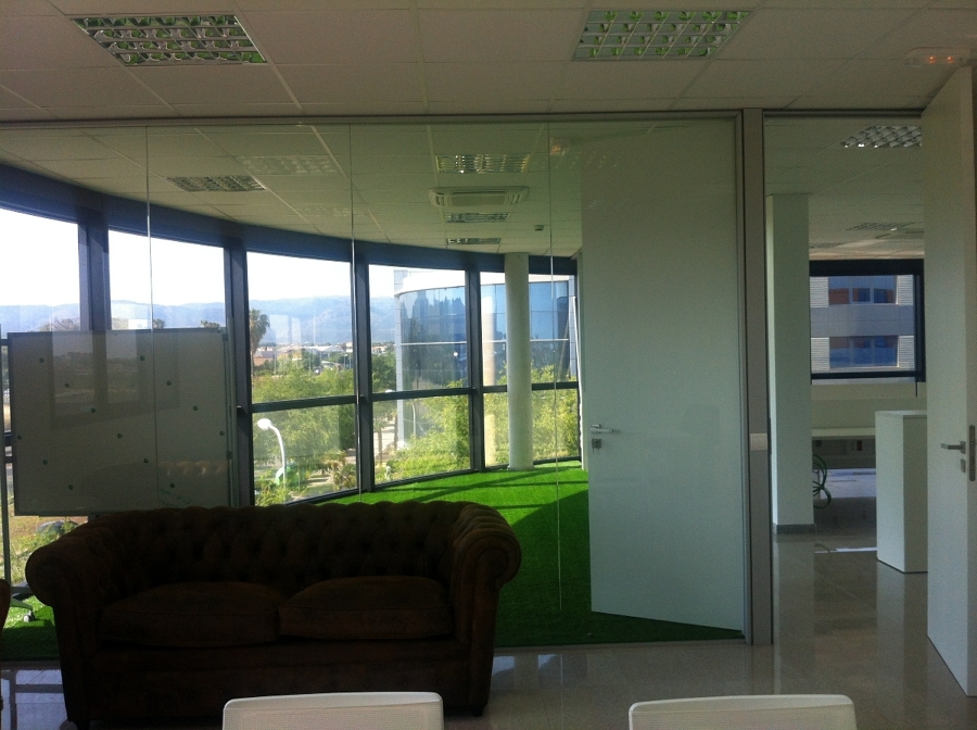 MAMPARAS TÉCNICAS DESMONTABLES