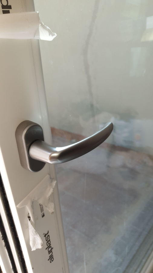 Maneta Hoppe Seccurity