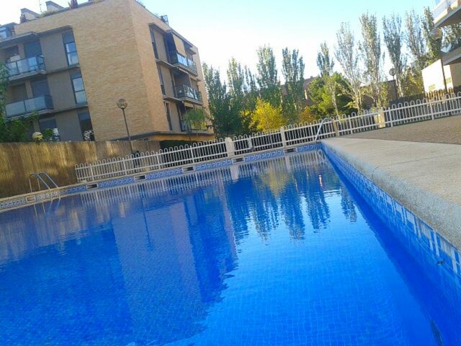 MANTENIMIENTO DE PISCINAS