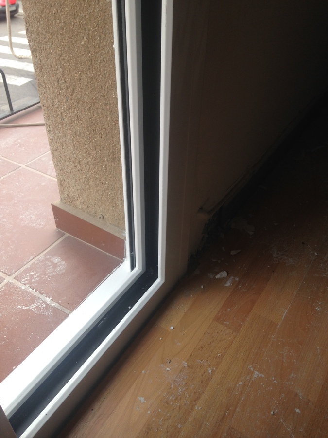 Marco + remate exterior