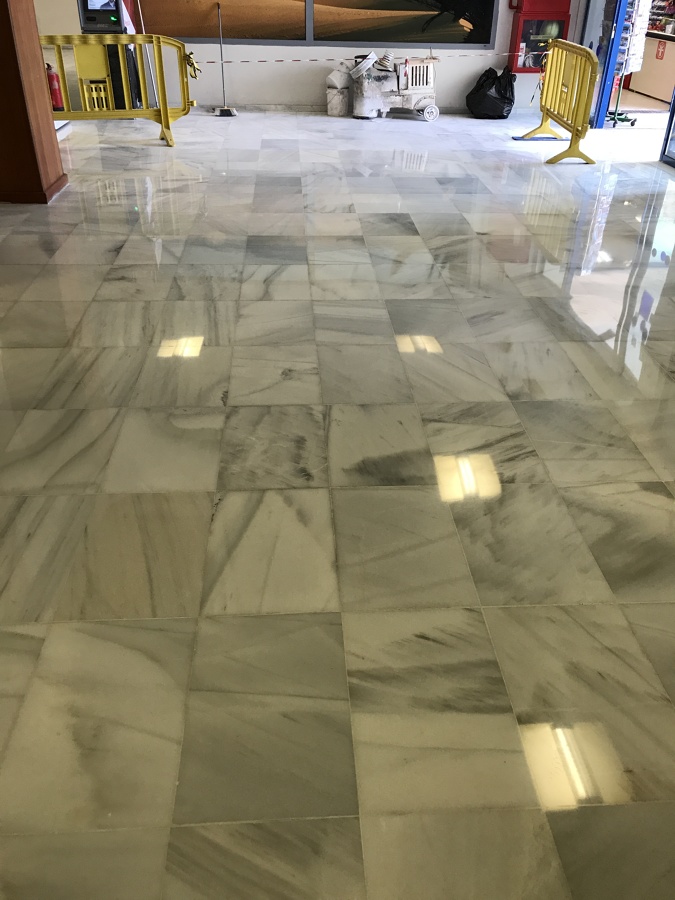 Marmol pulido y cristalizado