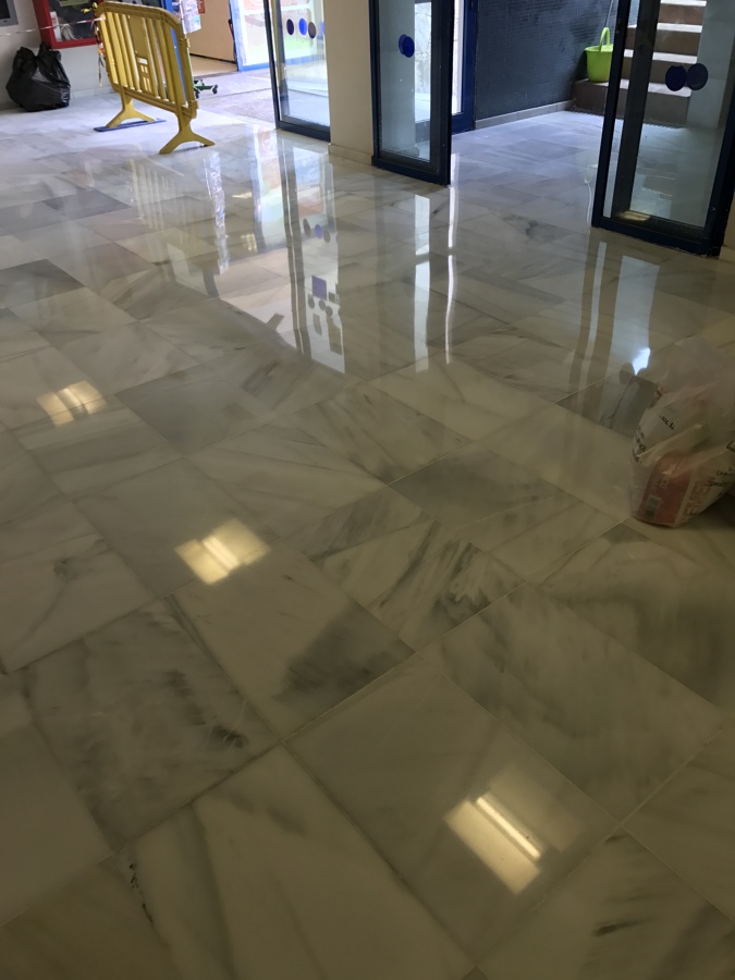 Marmol pulido y cristalizado