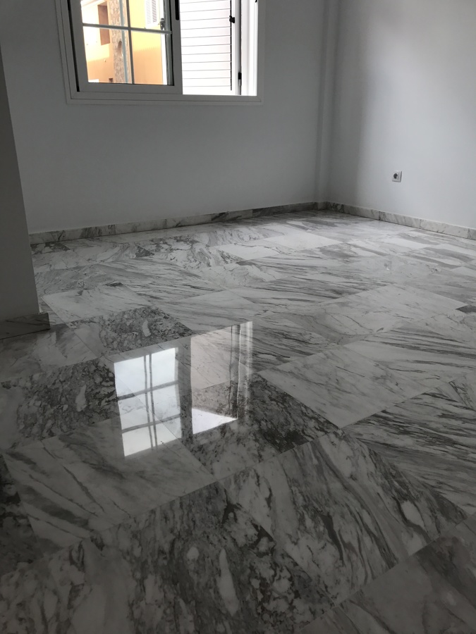 Marmol pulido y cristalizado