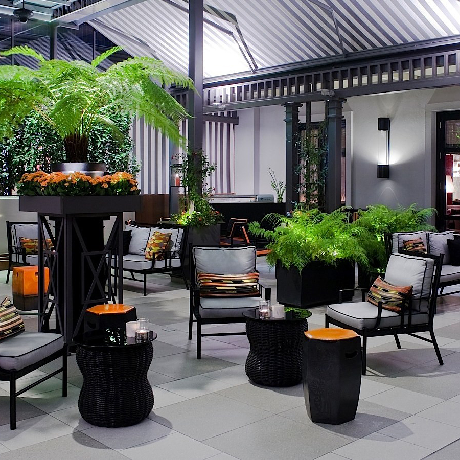 marquesina-patio-hotel-villa-magna-madrid-fundamenta-arquitectura