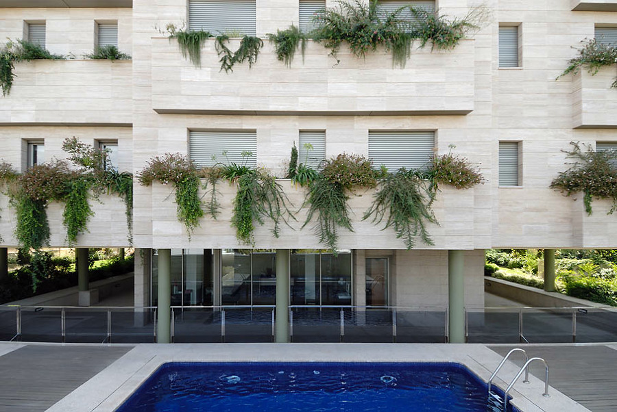 MATEO INURRIA - Construcción de 11 viviendas en altura