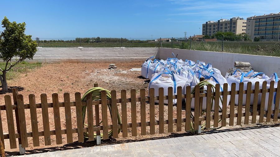 Material para la renovación del jardín!