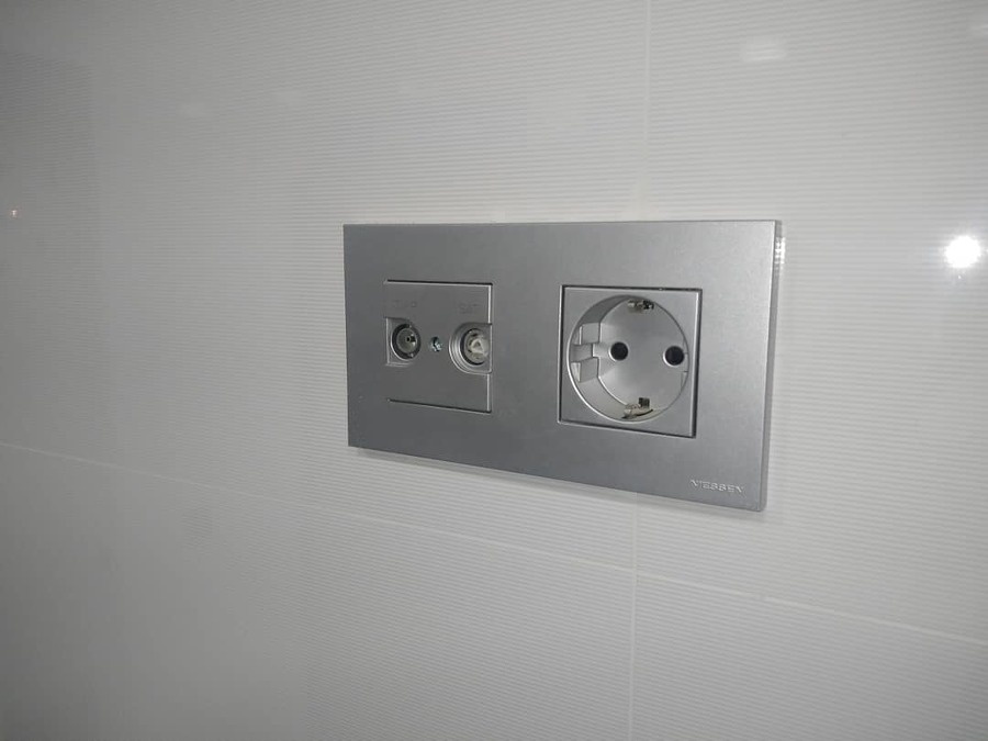 Mecanismos eléctricos en cocina