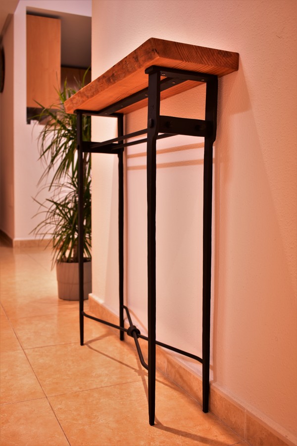 Mesa alta de recibidor