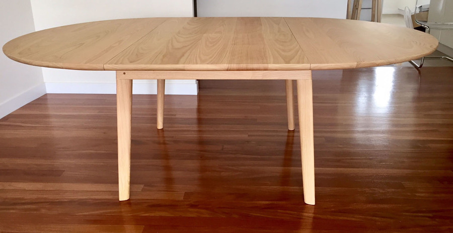 MESA DE COMEDOR A MEDIDA  2