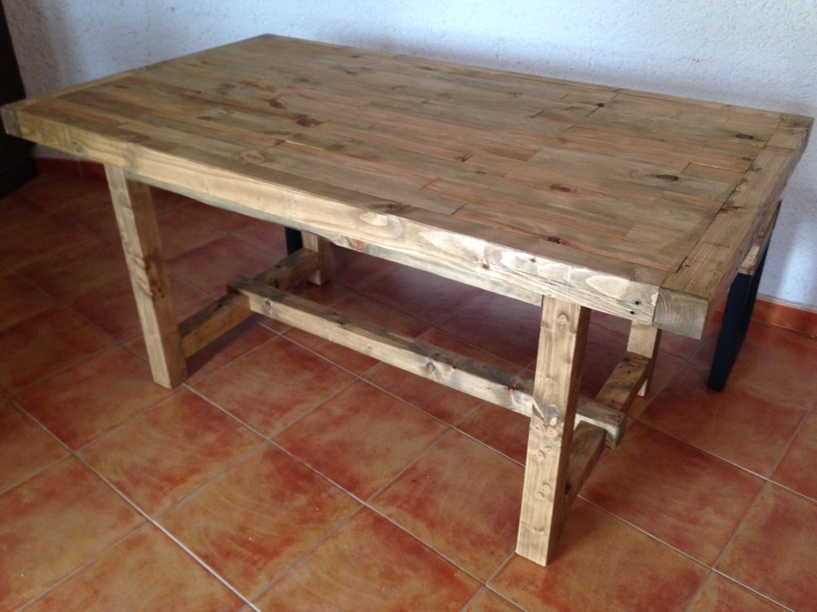 Mesa de Madera para Comedor