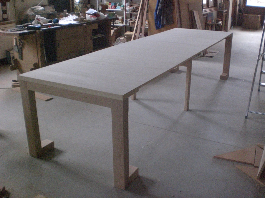 Mesa  desplegable de 4,50 m de Roble.