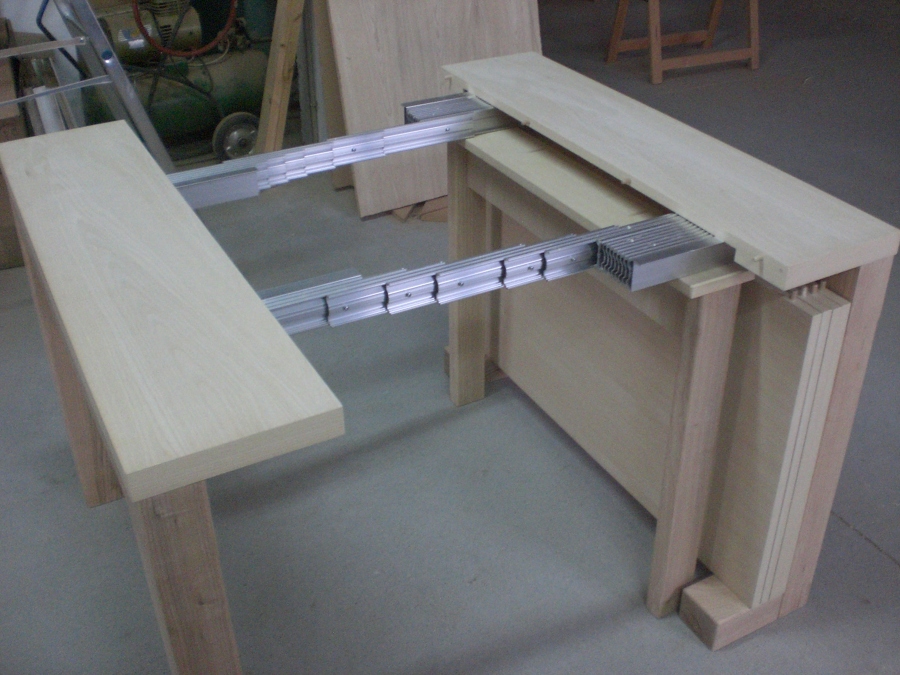 Mesa desplegable, estructura recogida.