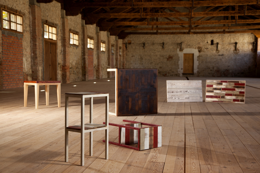 Mesas y mesillas de noche