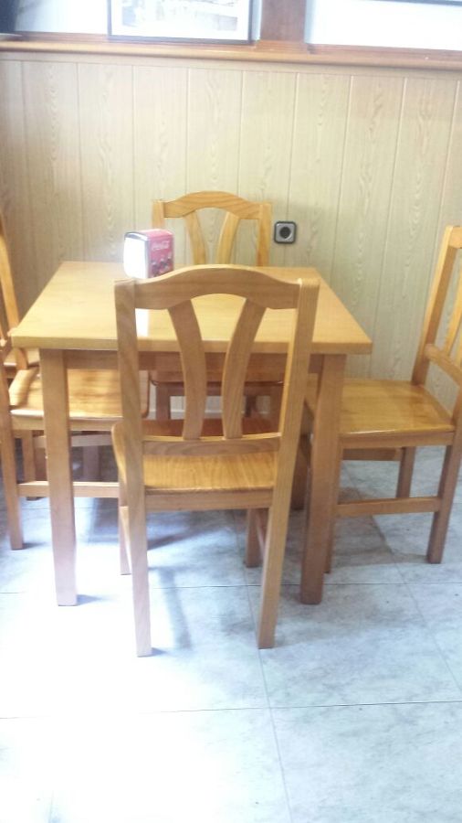 Mesas y sillas (antes)