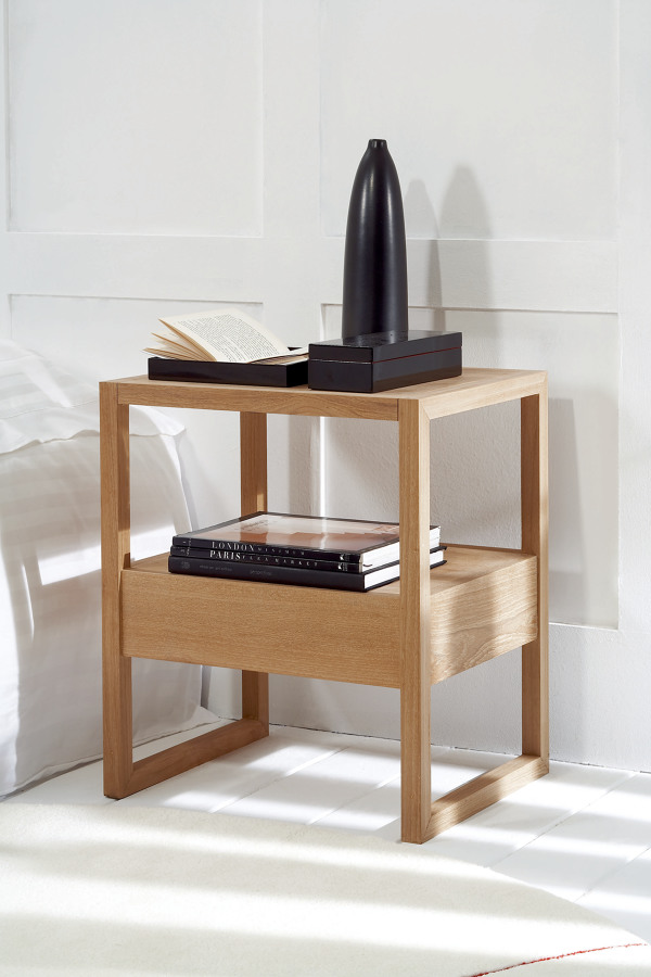 Mesita de noche AZAM