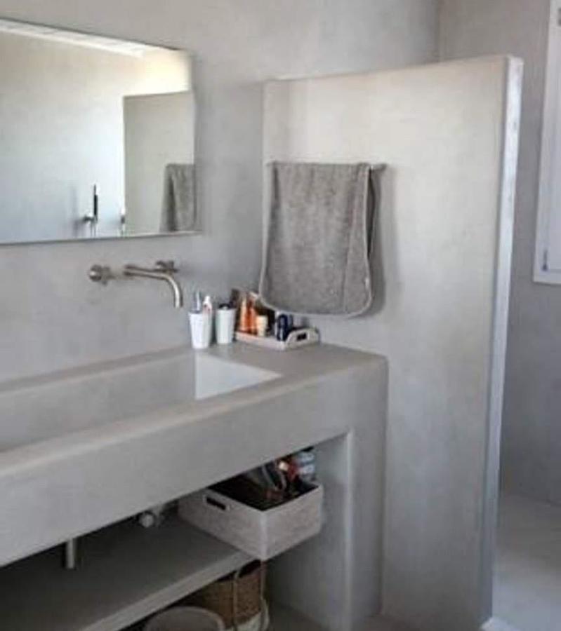 Micro cemento baño completo rústico