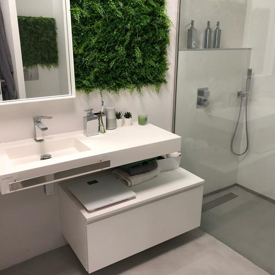 Microcemento en baño y plato de ducha