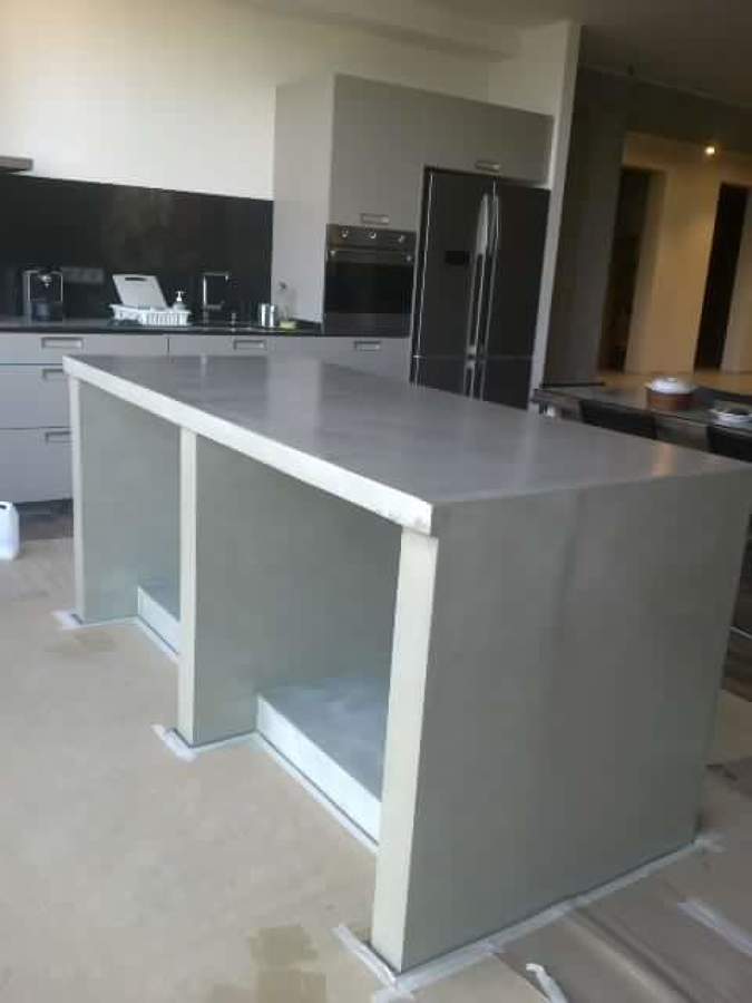 MICROCEMENTO ISLA DE COCINA