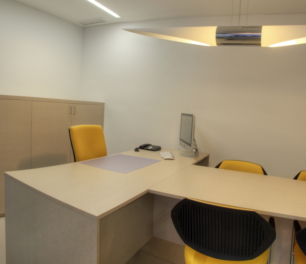 Mobiliario a medida para locales comerciales