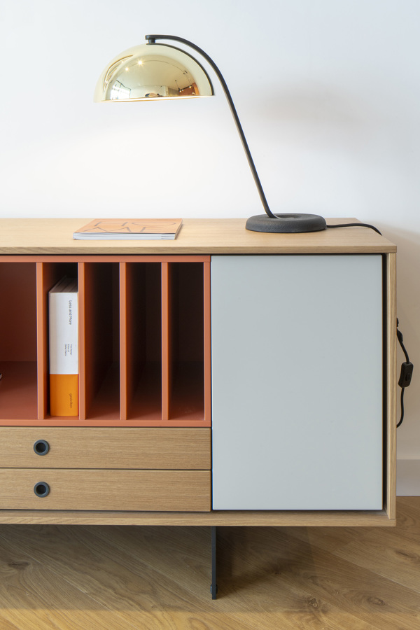 Mobiliario e iluminacion