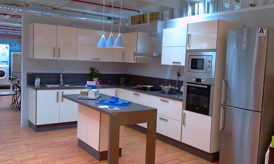 modelo de cocina en exibicion de una feria