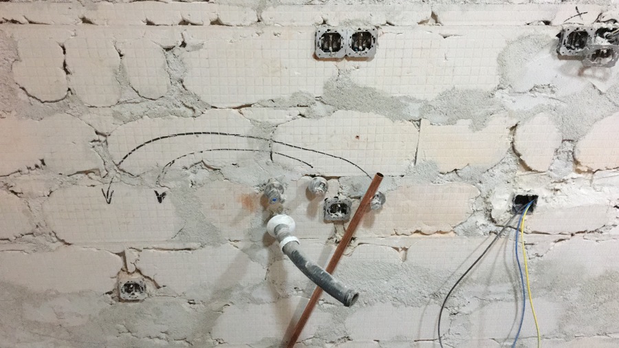 MODIFICACIONES DE INSTALACIONES EN COCINA