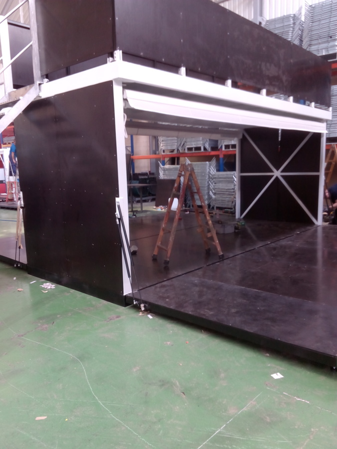 Módulo abatible para eventos