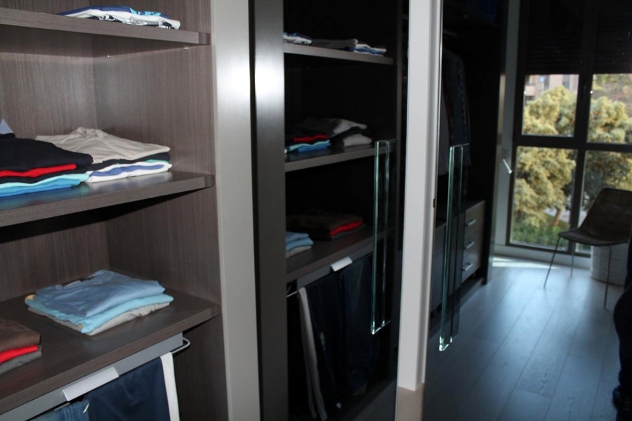 Módulos en vestidor