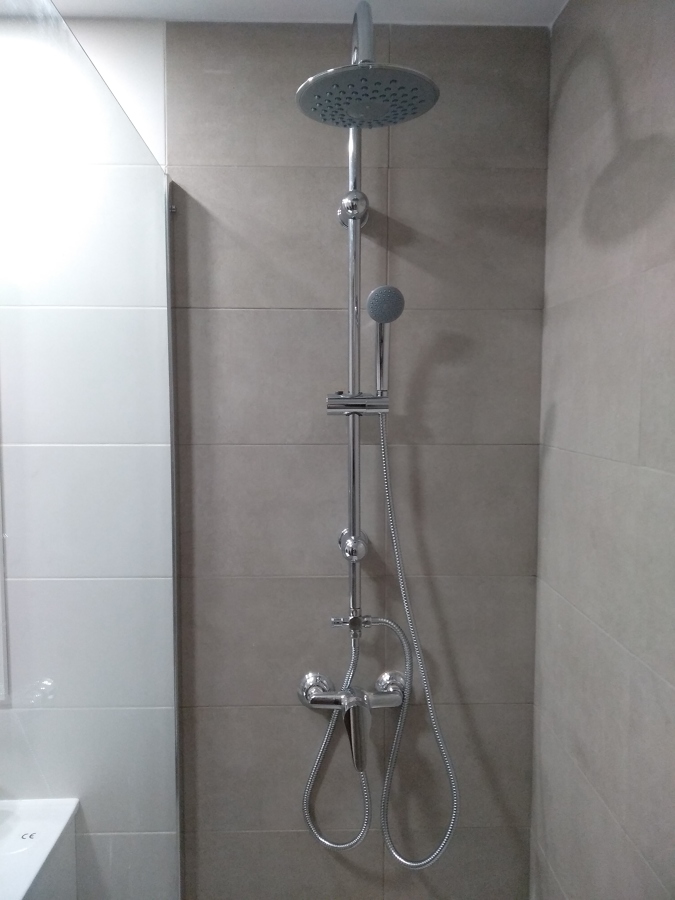 Monomando con lluvia