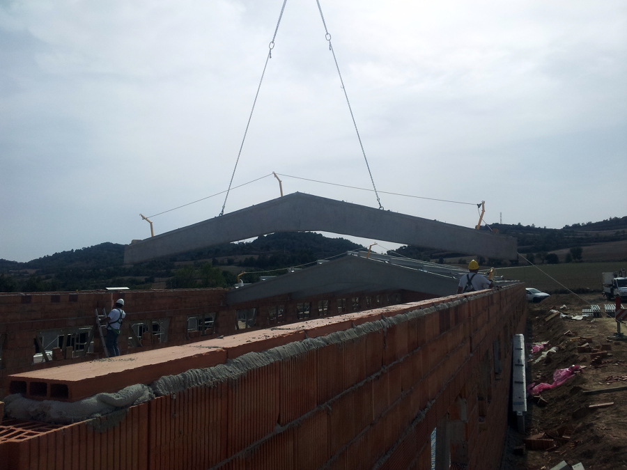 Montaje de bigas para cubierta