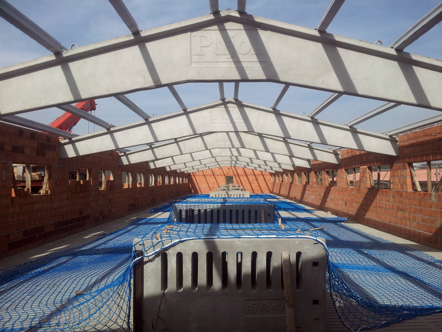 Montaje de bigas para cubierta