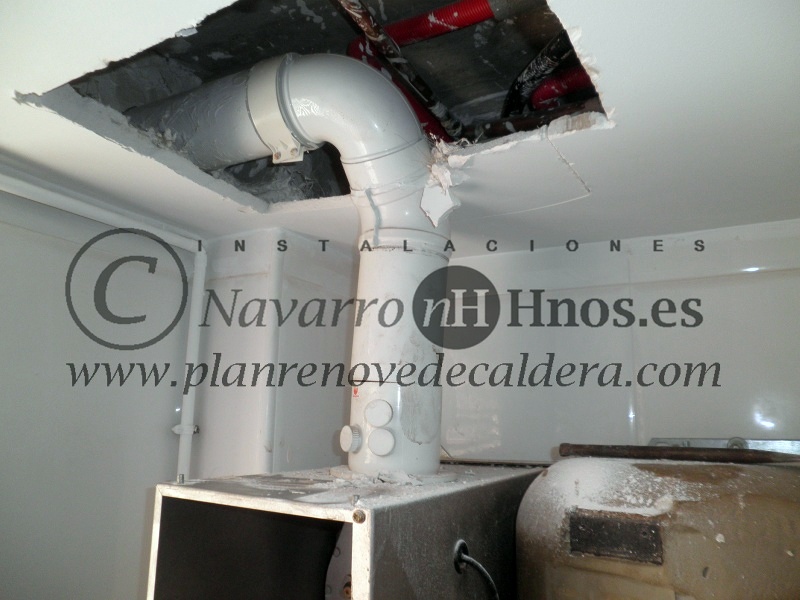 Montaje de Cambio de Caldera Saunier Duval Semia Condens F 25 en Valencia IV