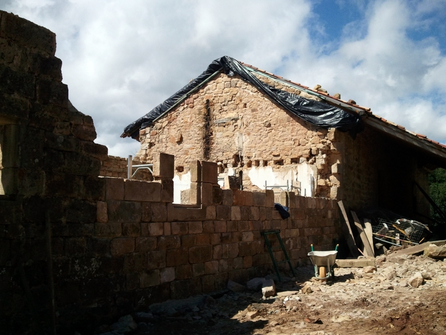 Montaje de muros de mampostería