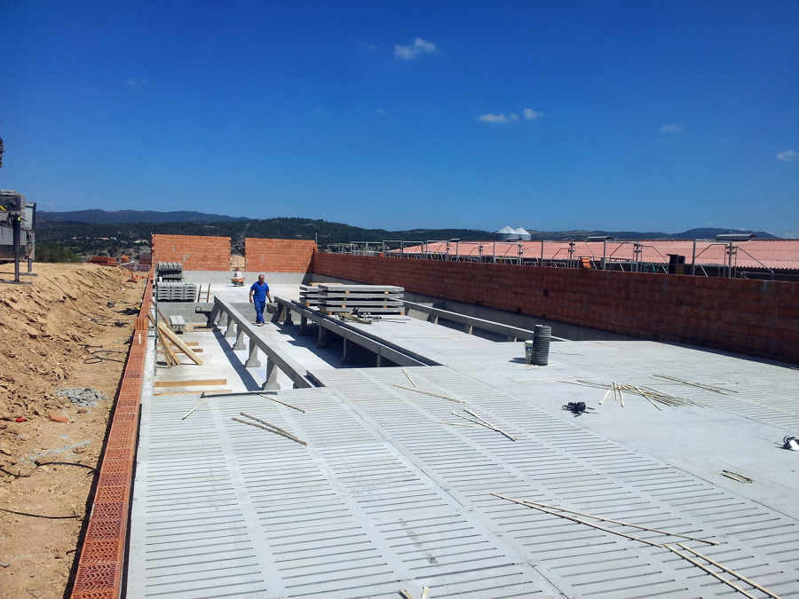 Montaje de rejas de engorde