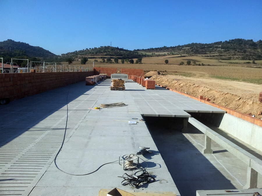 Montaje de rejas de engorde