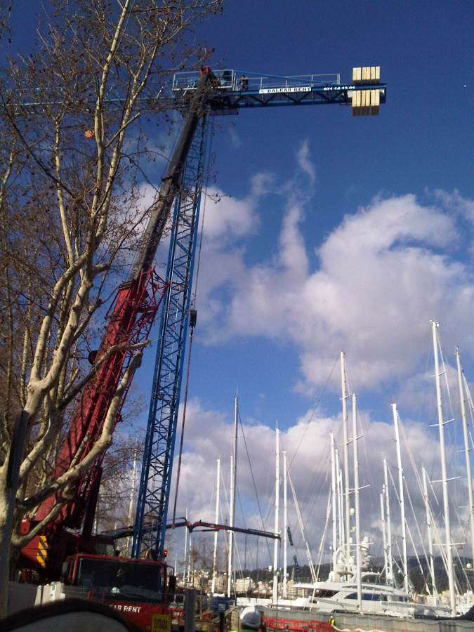 Montaje de una grúa torre