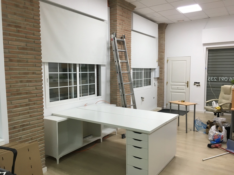 ...Montaje mobiliario...