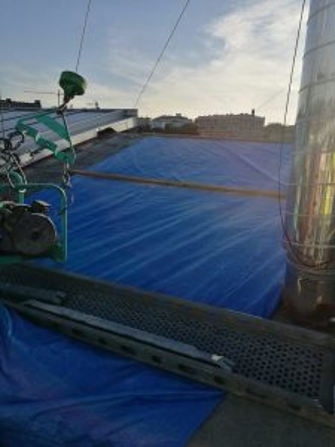 montar el andamio en el patio por el exterior