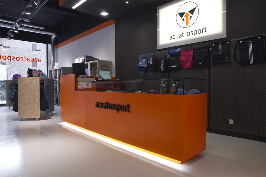 Mostrador. Diseño completo.