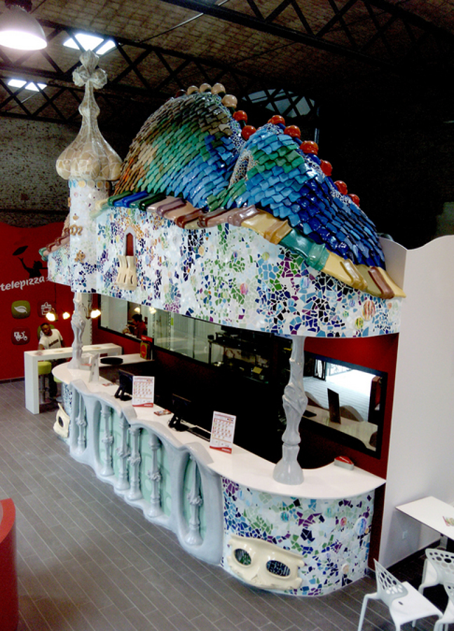 mostrador restaurante modernista