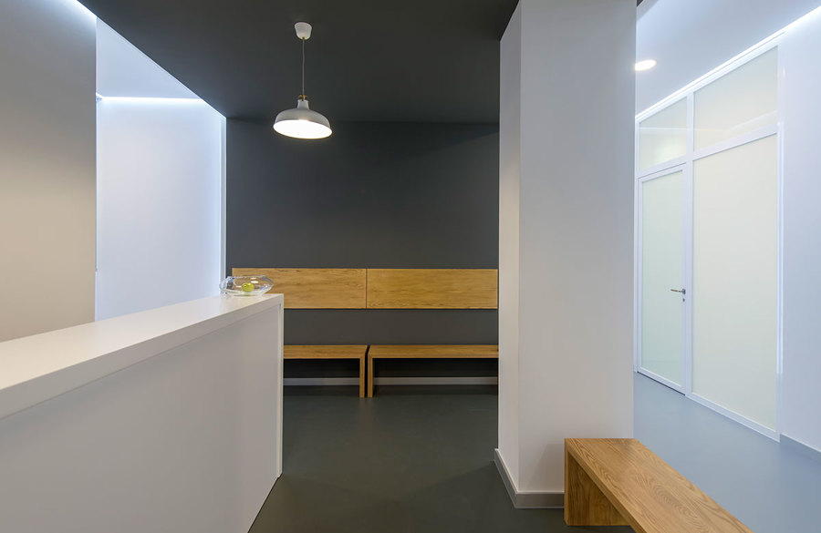 Mostrador y zona de espera