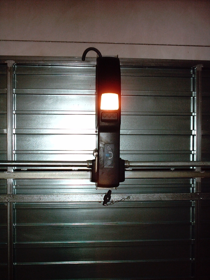 MOTOR PER A PORTA BASCULANT