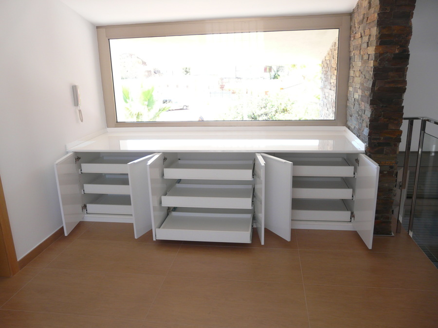 MUEBLE A MEDIDA