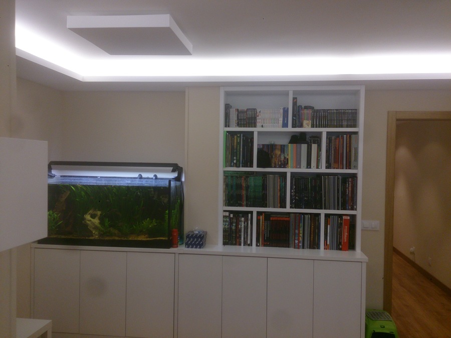  Mueble a medida para pecera