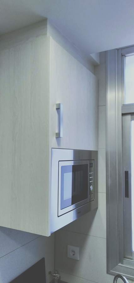 MUEBLE ALTO MICRO-ONDAS