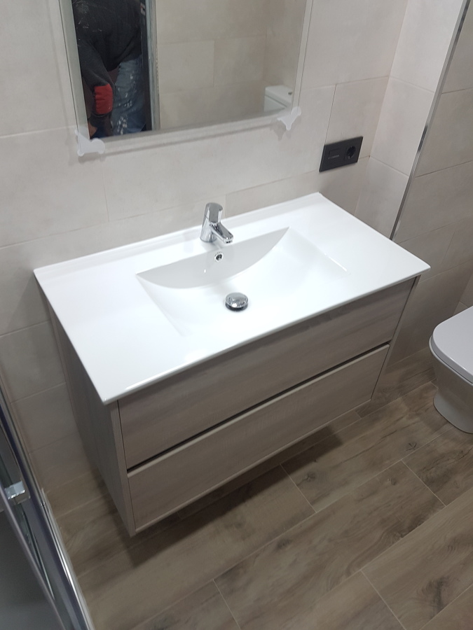 MUEBLE BAÑO PRINCIPAL