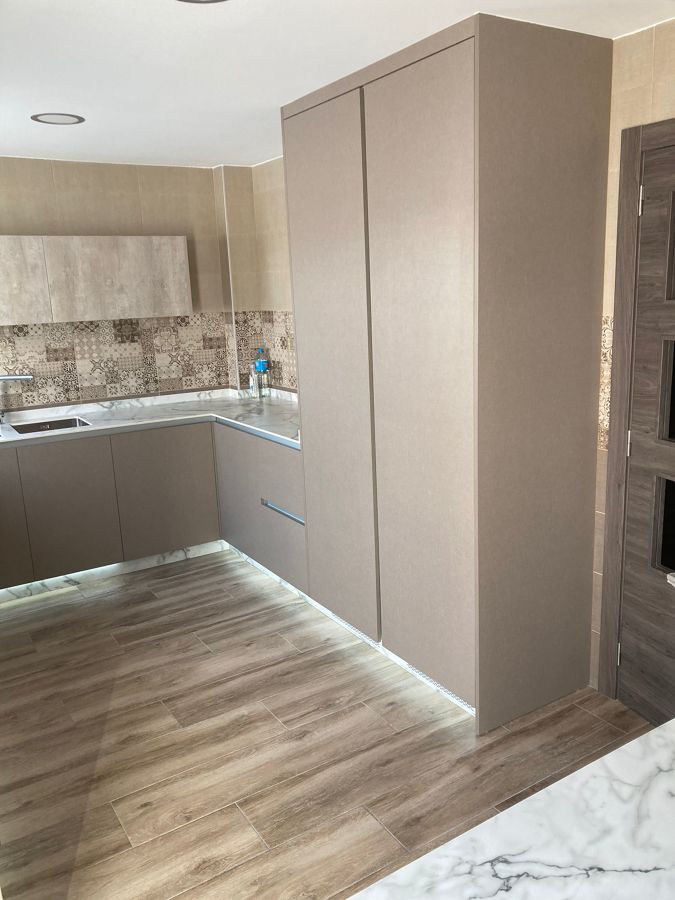 MUEBLE COLUMNA FRIGORIFICO